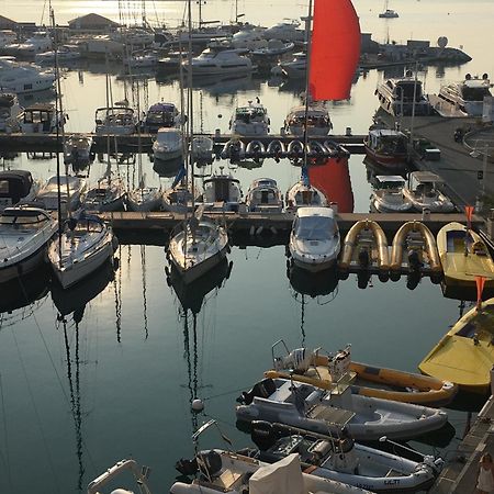 Boutique Apartment Hirondelle Port Fréjus Kültér fotó