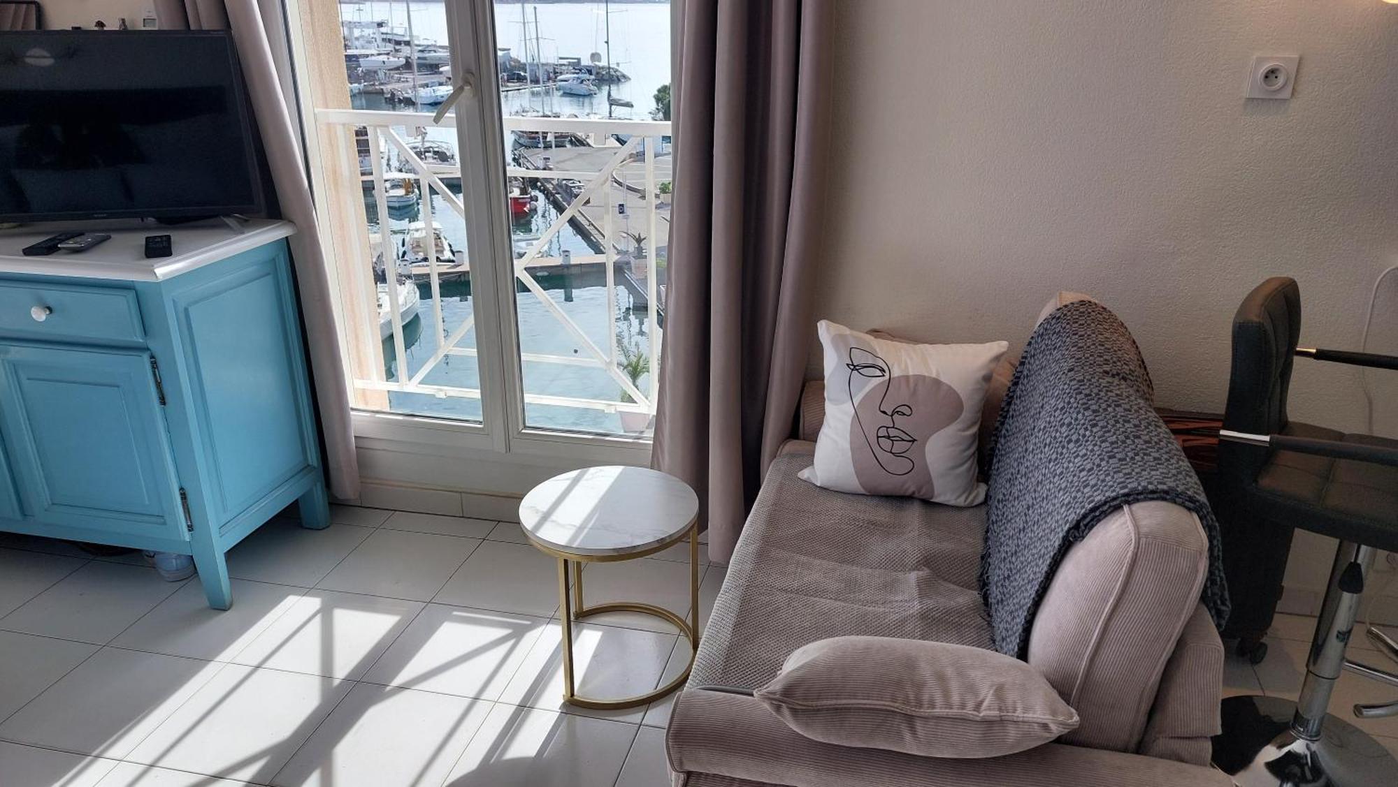 Boutique Apartment Hirondelle Port Fréjus Kültér fotó