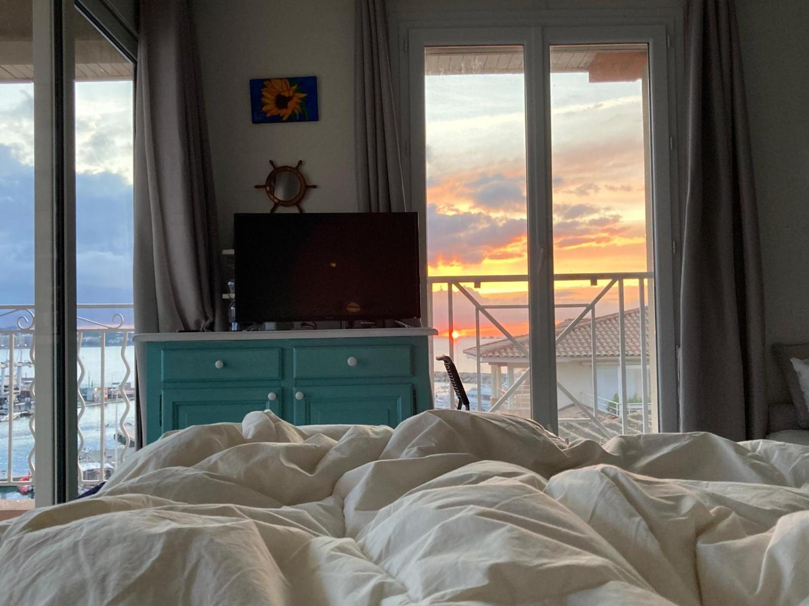 Boutique Apartment Hirondelle Port Fréjus Kültér fotó